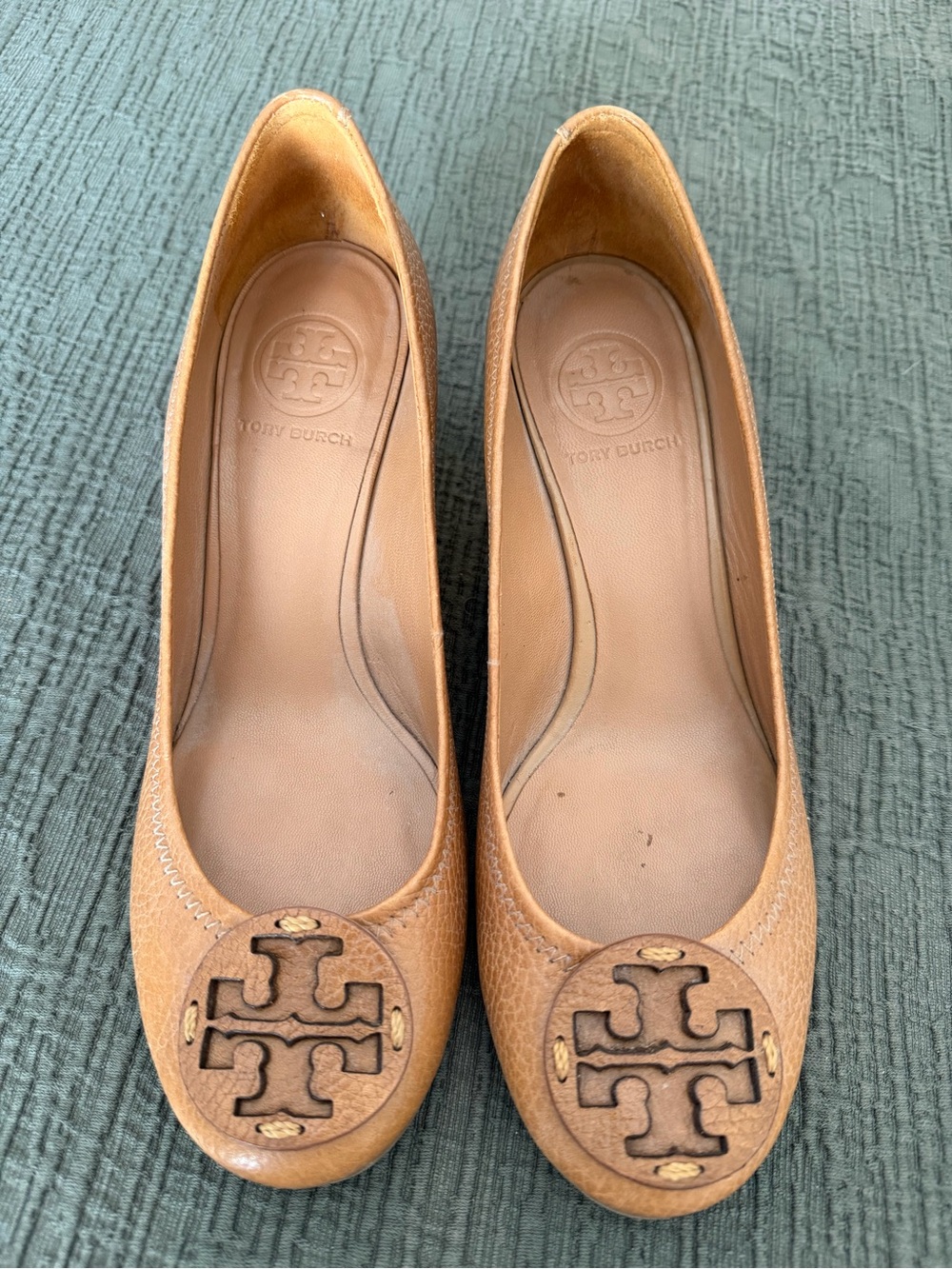 Tory Burch Caramel Leather Logo Ballet Wedge Wood Professional Classy Work Heels
